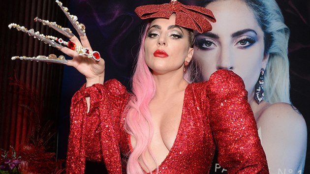 Lady Gaga (Los Angeles, 5. prosince 2019)