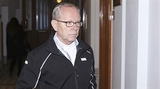 U Krajského soudu v Plzni začalo jednání s psychiatrem Janem Fremlem. Obžaloba... U Krajského soudu v Plzni začalo jednání s psychiatrem Janem Fremlem. Obžaloba...