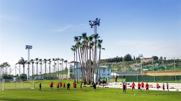 Slávističtí fotbalisté na zimním kondičním soustředění ve španělské Marbelle. Slávističtí fotbalisté na zimním kondičním soustředění ve španělské Marbelle.