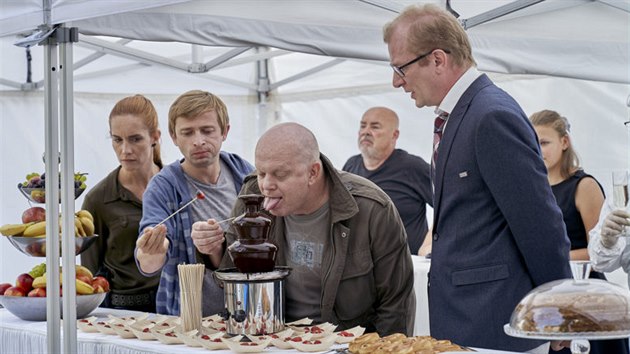 Záběr z filmu Případ mrtvého nebožtíka Záběr z filmu Případ mrtvého nebožtíka