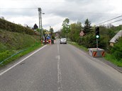 Hlavní silnice přes Oldřichov z části prošla opravou už loni. Hlavní silnice přes Oldřichov z části prošla opravou už loni.