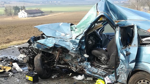 Tragická nehoda se stala před polednem mezi Pískem a Čížovou. Silnice byla přes čtyři hodiny uzavřená.