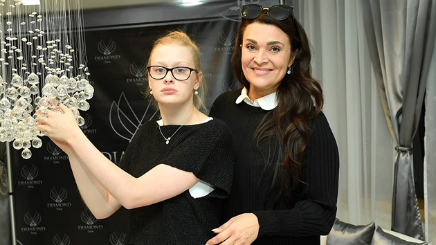 Mahulena Boanov a jej dcera Marina (13. listopadu 2018, Praha)