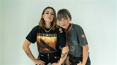 Sourozenecká dvojice Larkin Poe Sourozenecká dvojice Larkin Poe