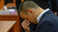 Bývalý šéf slovenské civilní tajné služby SIS a někdejší novinář Peter Tóth... Bývalý šéf slovenské civilní tajné služby SIS a někdejší novinář Peter Tóth...
