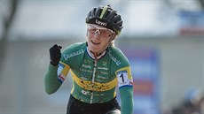 Pavla Havlíková slaví už svůj sedmý český cyklokrosový titul. Pavla Havlíková slaví už svůj sedmý český cyklokrosový titul.