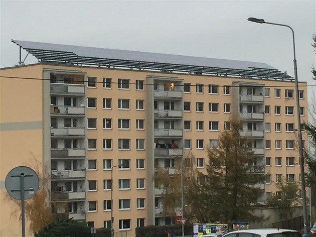 Bytové drustvo pronajímá také stechy budov pro fotovoltaické elektrárny.
