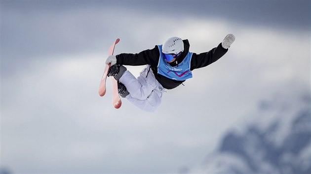 Český lyžař Matěj Švancer vyhrál v Lausanne soutěž v Big Airu. Český lyžař Matěj Švancer vyhrál v Lausanne soutěž v Big Airu.