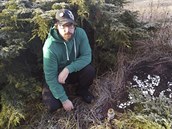 Vedle stavby papírových modelů hradů a sbírání turistických známek, kterých... Vedle stavby papírových modelů hradů a sbírání turistických známek, kterých...