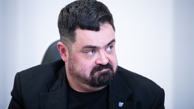 Řeporyjský starosta Pavel Novotný při debatě s pražským primátorem Zdeňkem Hřibem v Řeporyjích (21. ledna 2020)