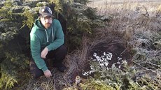 Vedle stavby papírových modelů hradů a sbírání turistických známek, kterých... Vedle stavby papírových modelů hradů a sbírání turistických známek, kterých...