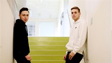Jan Sláma (vlevo) a David Špunar se nechali kvůli podnikání zplnoletnit. První... Jan Sláma (vlevo) a David Špunar se nechali kvůli podnikání zplnoletnit. První...