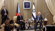 Český premiér Andrej Babiš a izraelský prezident Reuven Rivlin při setkání v... Český premiér Andrej Babiš a izraelský prezident Reuven Rivlin při setkání v...