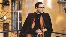 V Café V zahradě tráví Jakub čas nejraději. „Líbí se mi neformální elegantní... V Café V zahradě tráví Jakub čas nejraději. „Líbí se mi neformální elegantní...