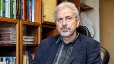 Přednosta kliniky plicních nemocí a tuberkulózy olomoucké fakultní nemocnice... Přednosta kliniky plicních nemocí a tuberkulózy olomoucké fakultní nemocnice...