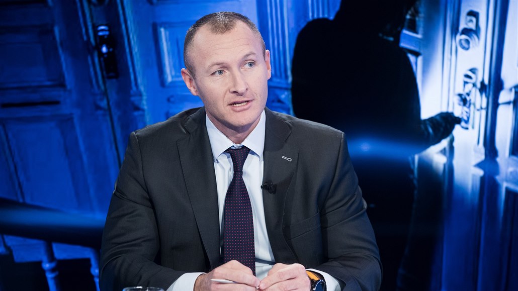 Bezpečnostní expert Radek Škrabal v diskusním pořadu Rozstřel. (5. února 2020) Bezpečnostní expert Radek Škrabal v diskusním pořadu Rozstřel. (5. února 2020)