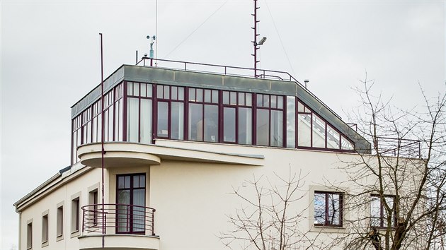 Českobudějovická pobočka ČHMÚ v krajském městě funguje od roku 1964. Stojí v Rožnově.