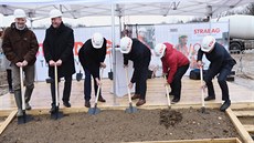 V pražské zoo začala betonáž nového pavilonu goril V pražské zoo začala betonáž nového pavilonu goril