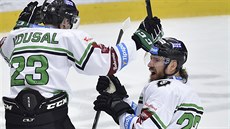 Autor třetího boleslavského gólu Lukáš Kašpar (vpravo) se raduje s Pavlem... Autor třetího boleslavského gólu Lukáš Kašpar (vpravo) se raduje s Pavlem...
