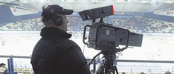Pímý penos z hokeje, kamera