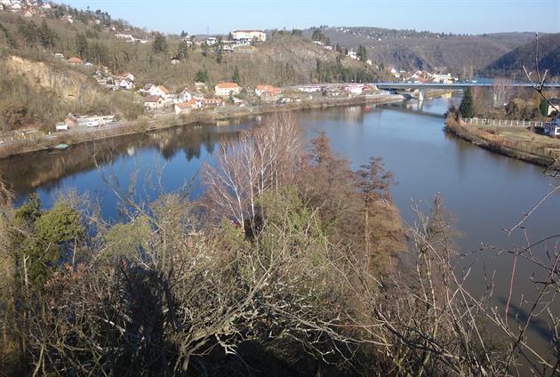 Soutok Vltavy s Sázavy