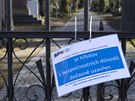 Vzhledem k přetrvávající výstraze ČHMÚ pro silný vítr a z důvodu mapování škod jsou Olšanské hřbitovy v Praze uzavřeny i dnes. Vzhledem k přetrvávající výstraze ČHMÚ pro silný vítr a z důvodu mapování škod jsou Olšanské hřbitovy v Praze uzavřeny i dnes.