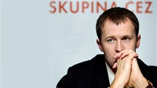 Bývalý generální ředitel ČEZ Martin Roman na tiskové konferenci v prosince 2007 Bývalý generální ředitel ČEZ Martin Roman na tiskové konferenci v prosince 2007