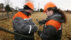 Oprava ponieného elektrického vedení v Rumburku. (10. února 2019)