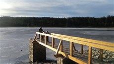Velký Pařezitý rybník je celoročně oblíbeným cílem turistů. Nově by zde měly... Velký Pařezitý rybník je celoročně oblíbeným cílem turistů. Nově by zde měly...