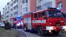Požár v bytě na žďárském sídlišti zlikvidovaly dvě hasičské jednotky. Oheň... Požár v bytě na žďárském sídlišti zlikvidovaly dvě hasičské jednotky. Oheň...