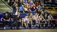 Dino Repeša a jeho svěřenci z USK Praha Dino Repeša a jeho svěřenci z USK Praha