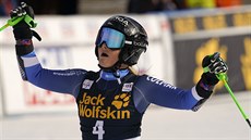 Novozélanďanka Alice Robinsonová slaví triumf v obřím slalomu Světového poháru... Novozélanďanka Alice Robinsonová slaví triumf v obřím slalomu Světového poháru...