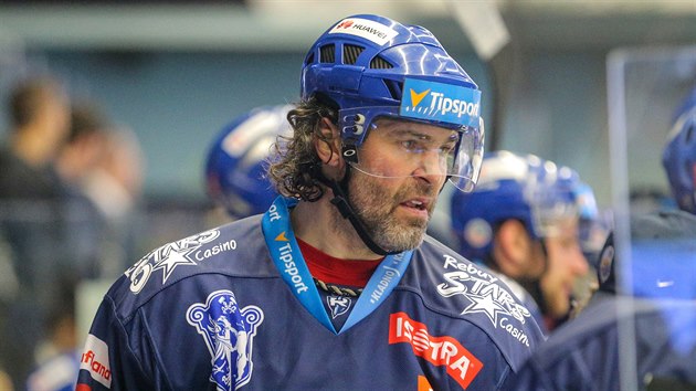 Jaromír Jágr nezabránil porážce Kladna v zápase proti Plzni. Jaromír Jágr nezabránil porážce Kladna v zápase proti Plzni.