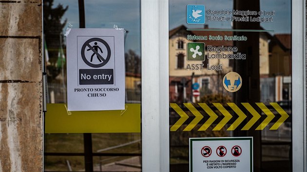 Uzavřená nemocnice v lombardském městě Codogno (21. února 2020) Uzavřená nemocnice v lombardském městě Codogno (21. února 2020)