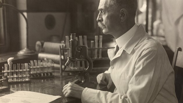 Karl Landsteiner ve sv laboratoi