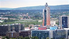 Brněnský věžák AZ Tower je se svými 111 metry nejvyšší budovou v republice. Brněnský věžák AZ Tower je se svými 111 metry nejvyšší budovou v republice.