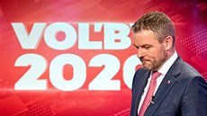 Slovenský premiér Peter Pellegrini se připravuje na předvolební debatu. (20.... Slovenský premiér Peter Pellegrini se připravuje na předvolební debatu. (20....
