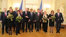 Prezident republiky Miloš Zeman přijal na zámku v Lánech u příležitosti... Prezident republiky Miloš Zeman přijal na zámku v Lánech u příležitosti...