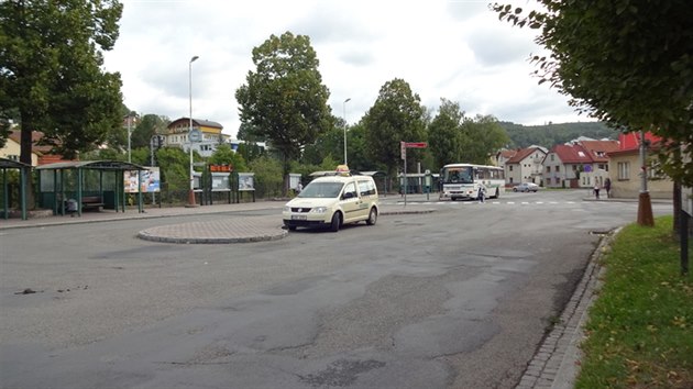 Autobusov ndra v Luhaovicch.