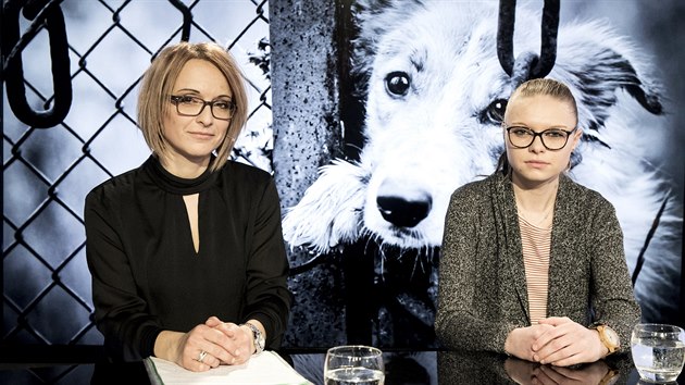 Reportrky MF DNES Eva Zahradnick a Kateina Vankov v poadu Rozstel. (5. bezna 2020)