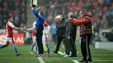 Sparťanský trenér Václav Kotal během derby na Slavii. Sparťanský trenér Václav Kotal během derby na Slavii.