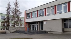 ZŠ Školní v Lounech vede po odvolání ředitelky Věry Benešové její zástupkyně,... ZŠ Školní v Lounech vede po odvolání ředitelky Věry Benešové její zástupkyně,...