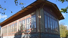 Budova oranžérie s krásnou dřevořezbou stála v městských parcích v Olomouci už... Budova oranžérie s krásnou dřevořezbou stála v městských parcích v Olomouci už...