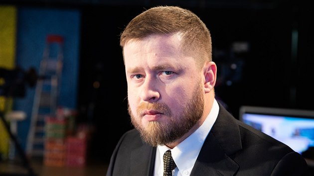 Ekonom a člen bankovní rady ČNB Aleš Michl v diskusním pořadu Rozstřel (10.... Ekonom a člen bankovní rady ČNB Aleš Michl v diskusním pořadu Rozstřel (10....