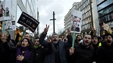 V Bruselu se protestovalo proti návtv tureckého prezidenta Recepa Tayyipa...