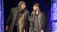 Jako hlavní představitel muzikálu Kat Mydlář, který se 2. dubna vrací na prkna... Jako hlavní představitel muzikálu Kat Mydlář, který se 2. dubna vrací na prkna...