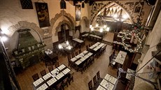 Pivovar a restaurace U Fleků v Praze zel v pátek kolem dvacáté hodiny... Pivovar a restaurace U Fleků v Praze zel v pátek kolem dvacáté hodiny...