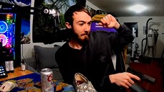 Streamer Carl Riemer Streamer Carl Riemer