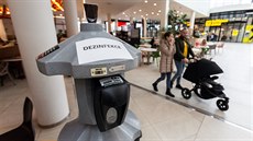 V olomoucké obchodní Galerii Šantovka mohou návštěvníci využít stojan s... V olomoucké obchodní Galerii Šantovka mohou návštěvníci využít stojan s...