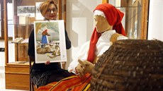 Boženu Němcovou v Domažlicích příliš rádi neměli. Často ji kritizovali, že je... Boženu Němcovou v Domažlicích příliš rádi neměli. Často ji kritizovali, že je...